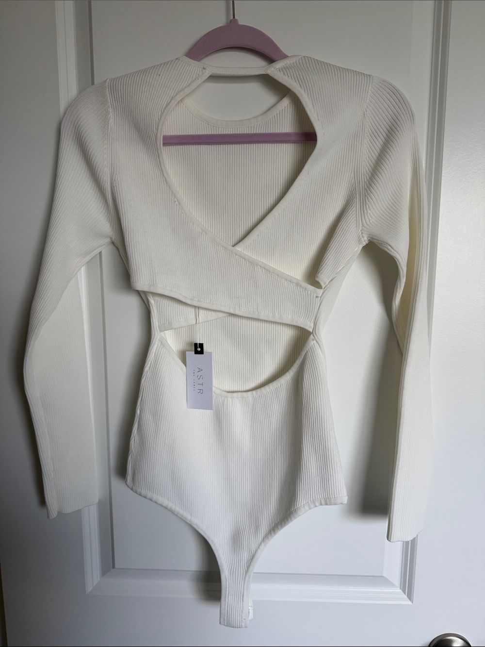 Astr Cream Ribbed Long-Sleeve Bodysuit - Picture 2 of 4